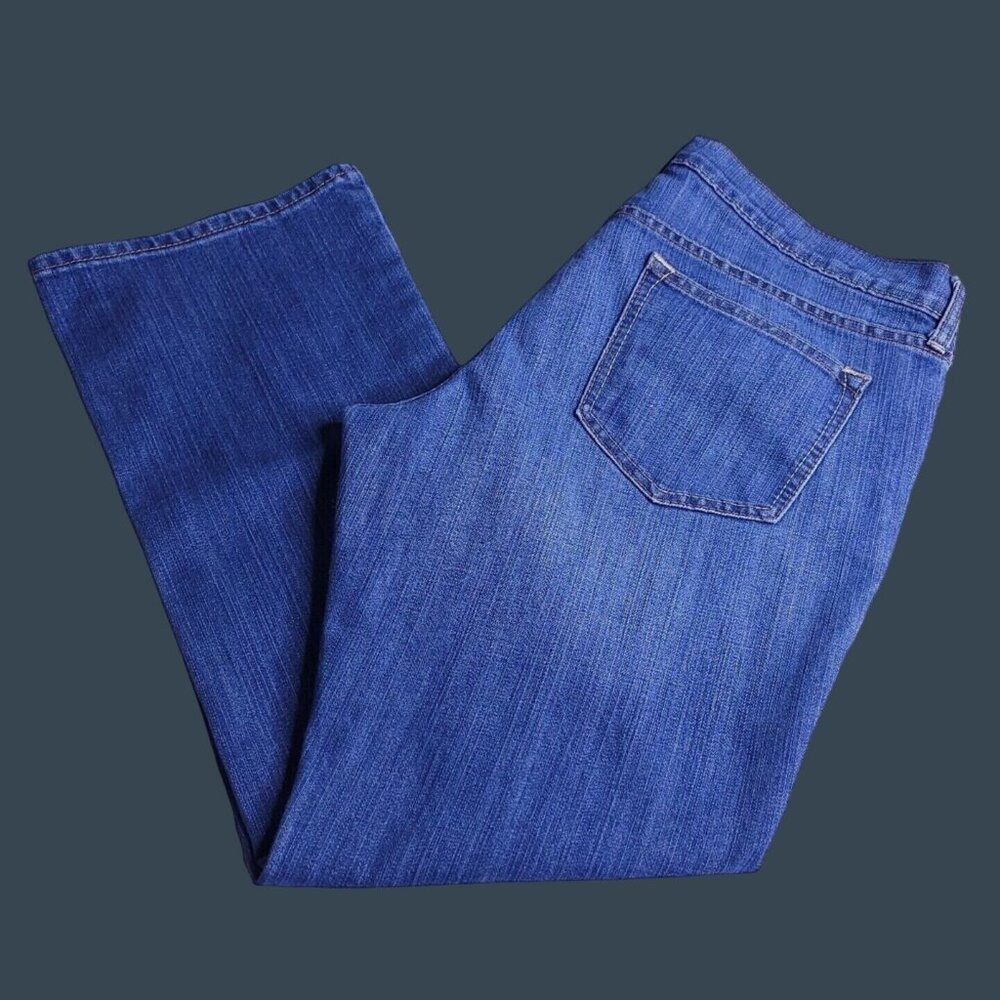 Old Navy Womens Diva Flare Leg Jeans 14 Short Medium Wash Stretch